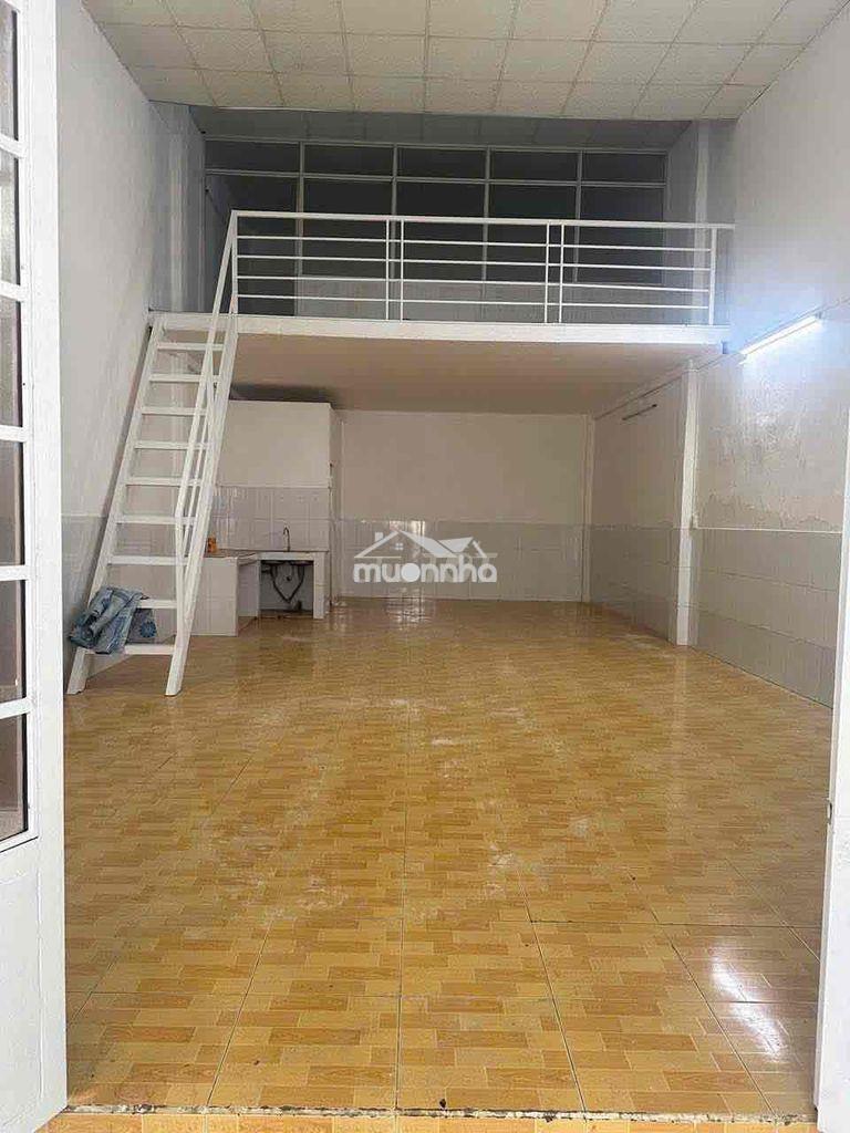 Nhà khu đồng đen 5.5x15m 1 lửng 9tr