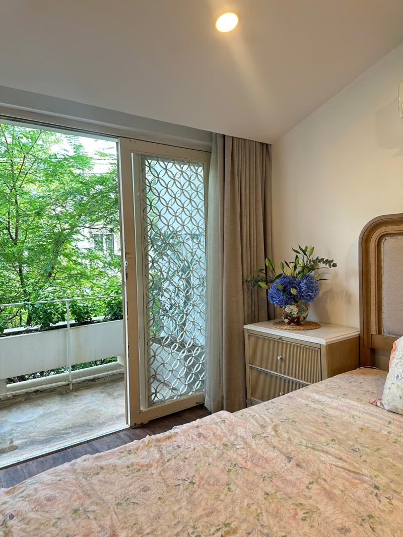 Cho thuê căn hộ 2 tầng cao cấp (setup 1pn–2pn) ban công nhiều cây xanh – chu văn an, bình thạnh - 4
