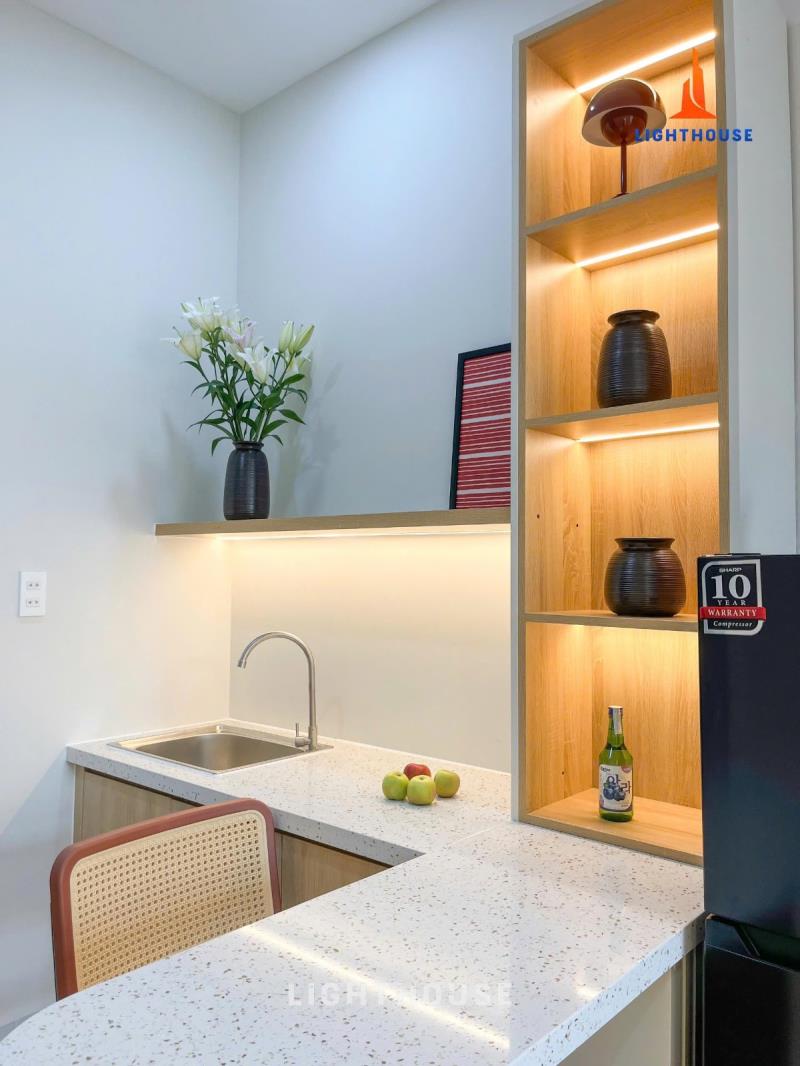 Cho thuê căn hộ 1 phòng ngủ tách bếp có ban công full nội thất mới hiện đại city view gần tdtu, nttu, lotte mart trung tâm quận 7 - 4