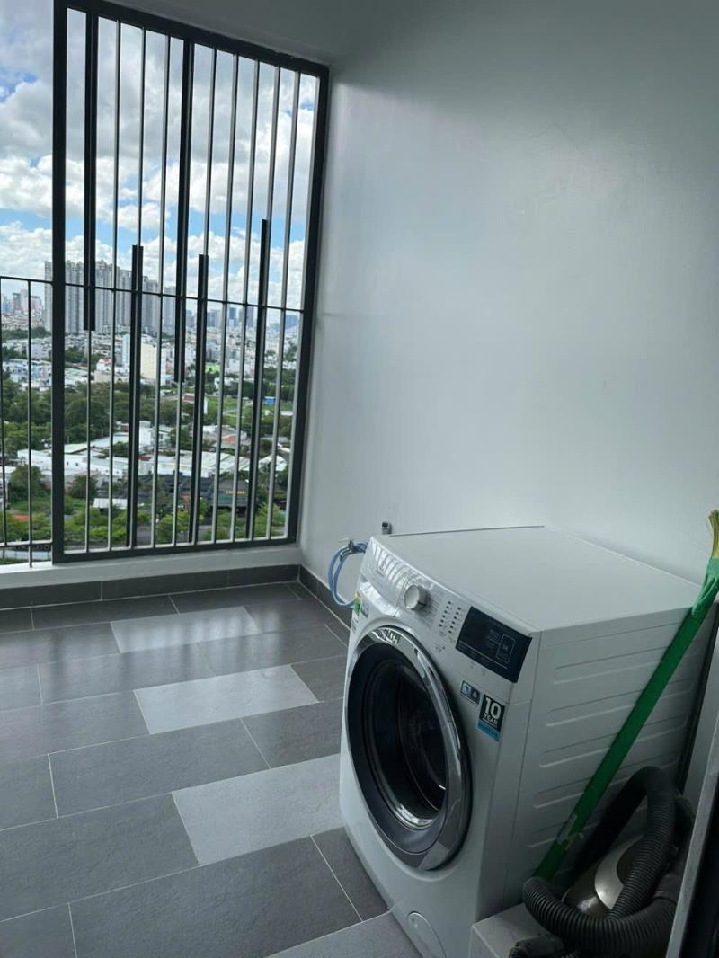 Cần cho thuê căn hộ 3pn 95m2 giá 19tr/th full nội thất , đối diện sc vivo quận 7. - 2