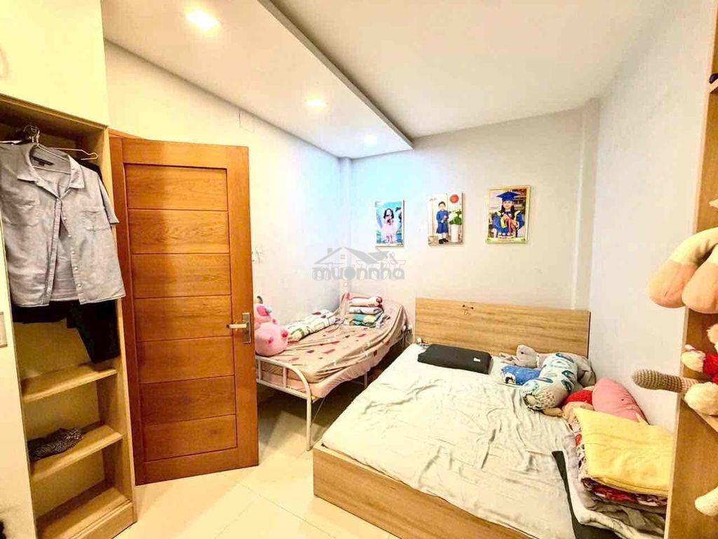 Nhỉnh 5 tỷ nhà 2 tầng hẻm xe hơi ngay phạm văn đồng- hoàn công đủ - 3