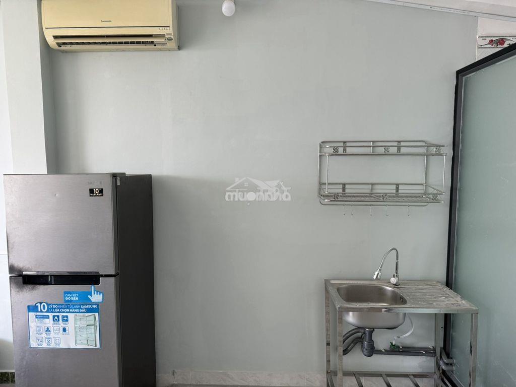 Phòng ngay cầu băng ky (nơ trang long), full nội thất, lầu 4 - 4
