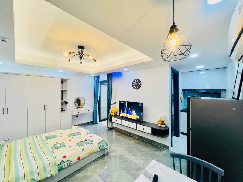 Cho thuê studio điện biên phủ – bếp tách riêng – cửa sổ – cách đh uef 800m