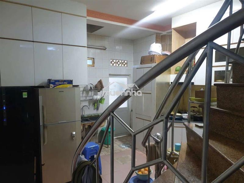 Bán nhà hẻm 8m trung tâm phường vườn lài, tphcm