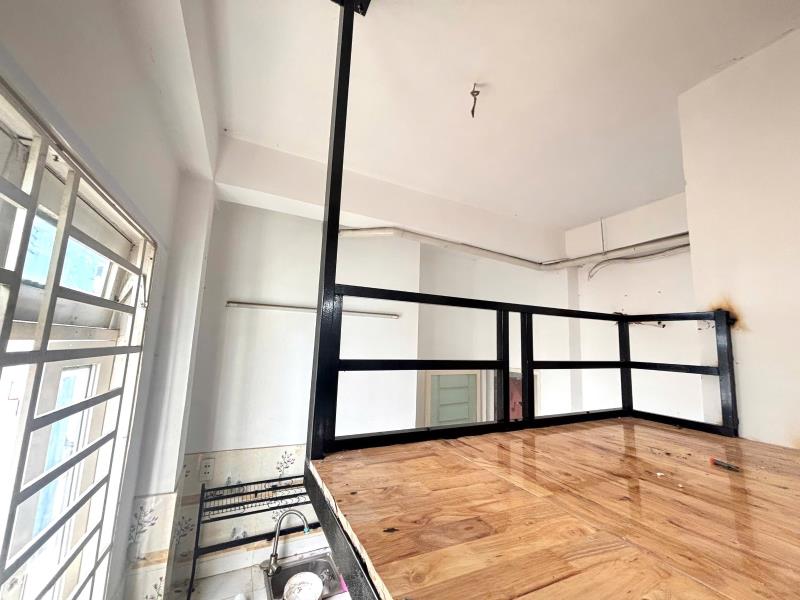 Phòng duplex cửa sổ trời thuận tiện các trường đại học - 4