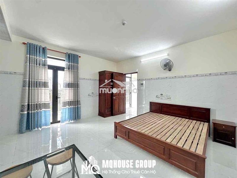 Nhà mới 100% ngay mũi tàu âu cơ