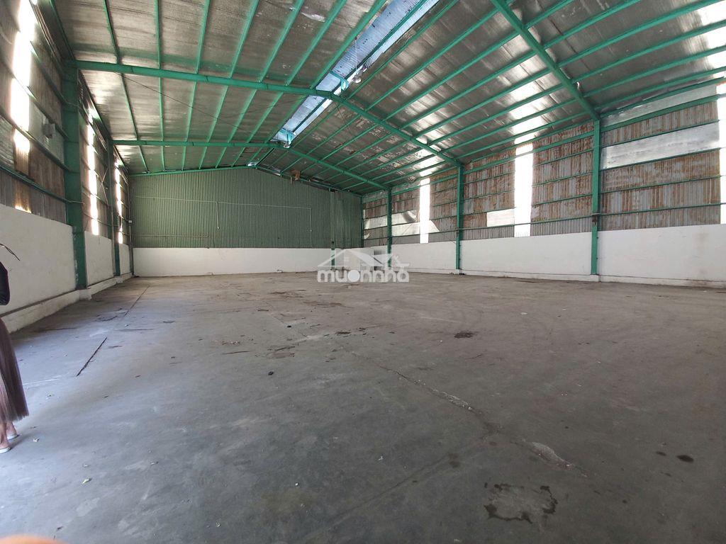 Cho thuê kho 1000m2 đường container quận 7, chỉ 100 triệu/th - 2