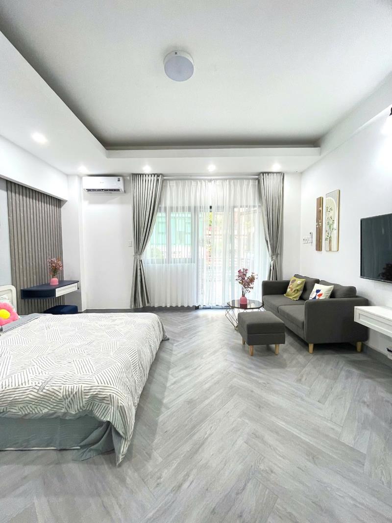 Cho thuê căn hộ penthouse 75m² 1pn sân vườn, ban công siêu lớn view landmark 81, gần ga metro – tân cảng, bình thạnh
