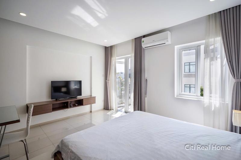 Cho thuê 1pn ban công 40m2 ngay ngã tư hàng xanh - chợ bà chiểu - trường đại học hutech - ngoại thương - hồng bàng - 2