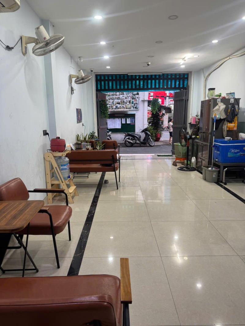 🏨 Bán nhà 5 tầng vị trí kinh doanh p.4 tb, giá 14 tỷ tl 🏡 - 2