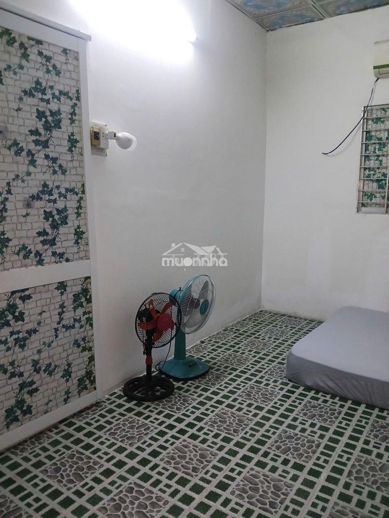 Phòng trọ full nội thất 2tr8 - 3