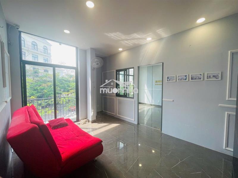Cho thuê tầng 1 nhà phố vinhomes grand park có máy lạnh, ngăn phòng