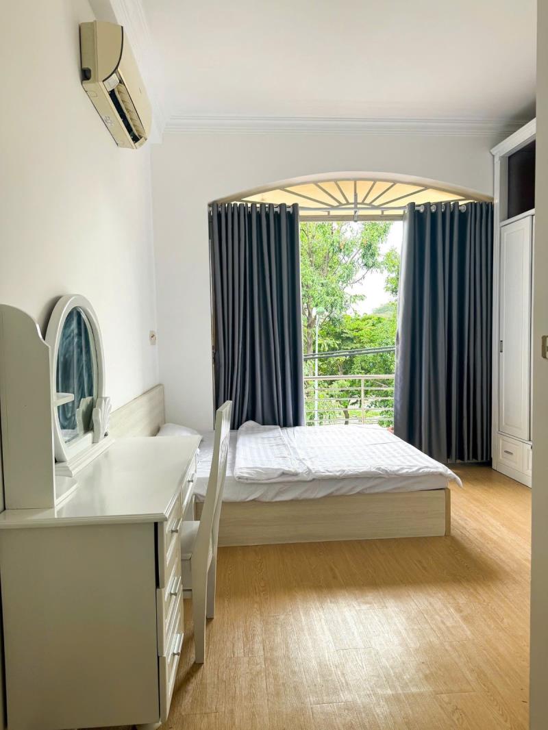 Cho thuê studio xô viết nghệ tĩnh ven sông – ban công – máy giặt riêng – phòng rộng 40m² - 2