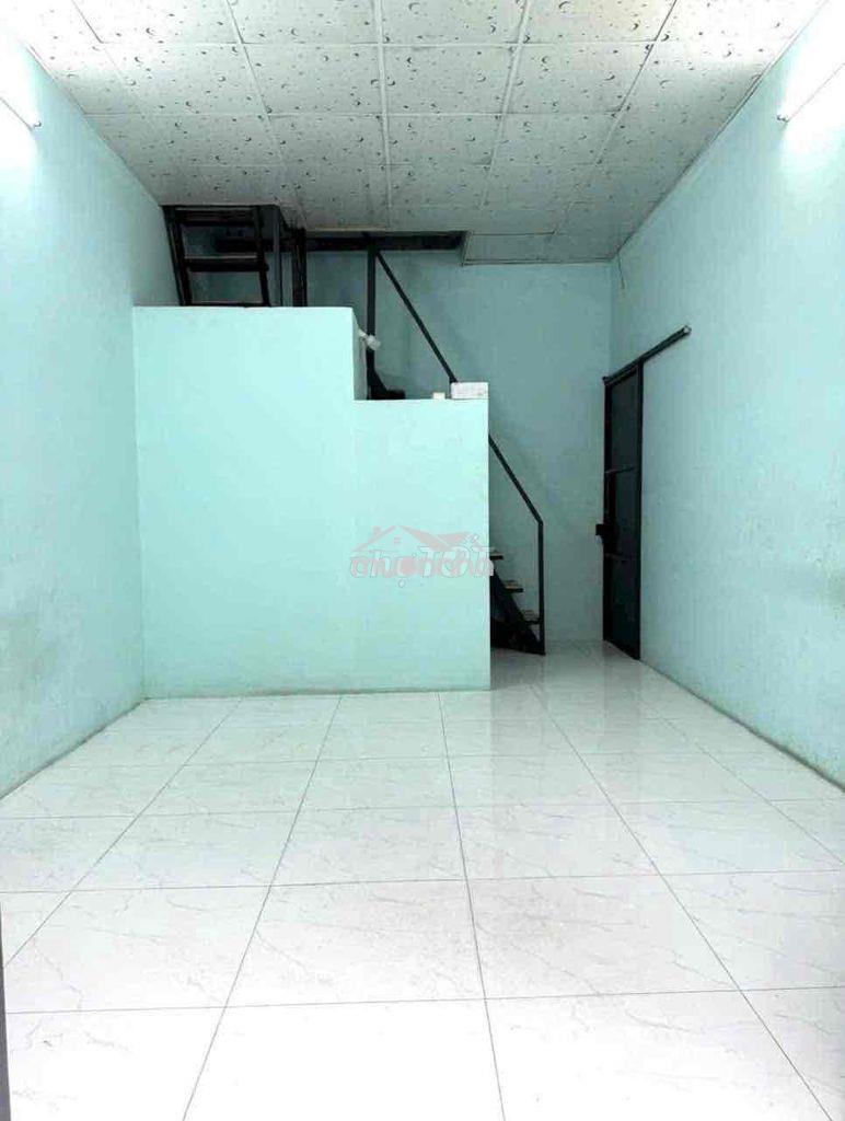 Q6 -2pn hẻm xe hơi - 2