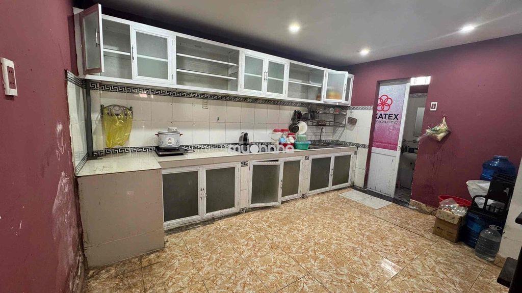 Cho thuê nhà ngay đại học công thương - dt 6x18m 1 trệt 1 lửng 3pn 2wc - 3