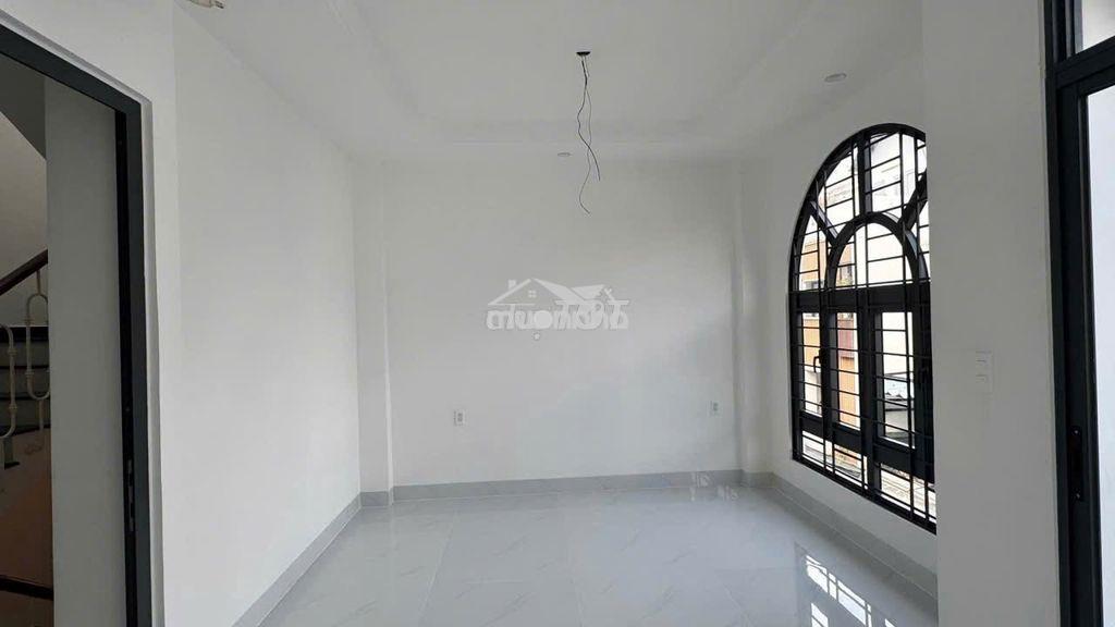 Nhà mới xây 4pn. 5wc - đường 2 trường thọ, thủ đức  - 4
