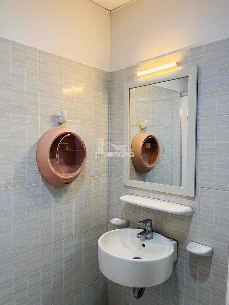 Bán gấp nhà đẹp, chỉ việc vác vali vào ở ngay, giá chỉ 3.25 tỷ - 4
