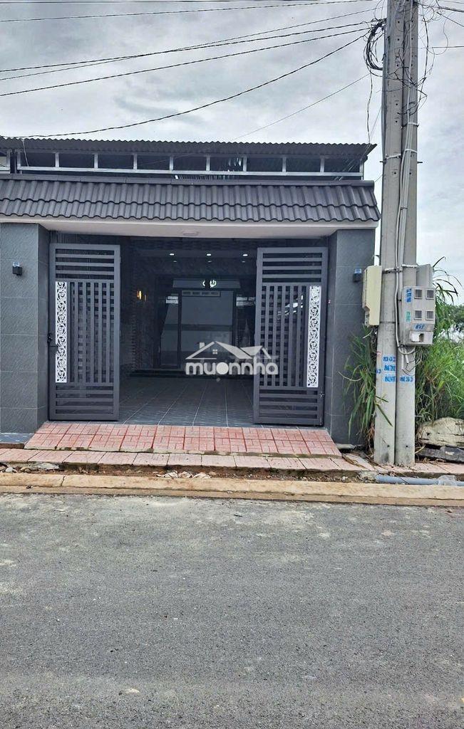 Vỡ nợ chủ cần bán gấp căn nhà 102,9m2 tân thông hội củ chi chỉ 790tr