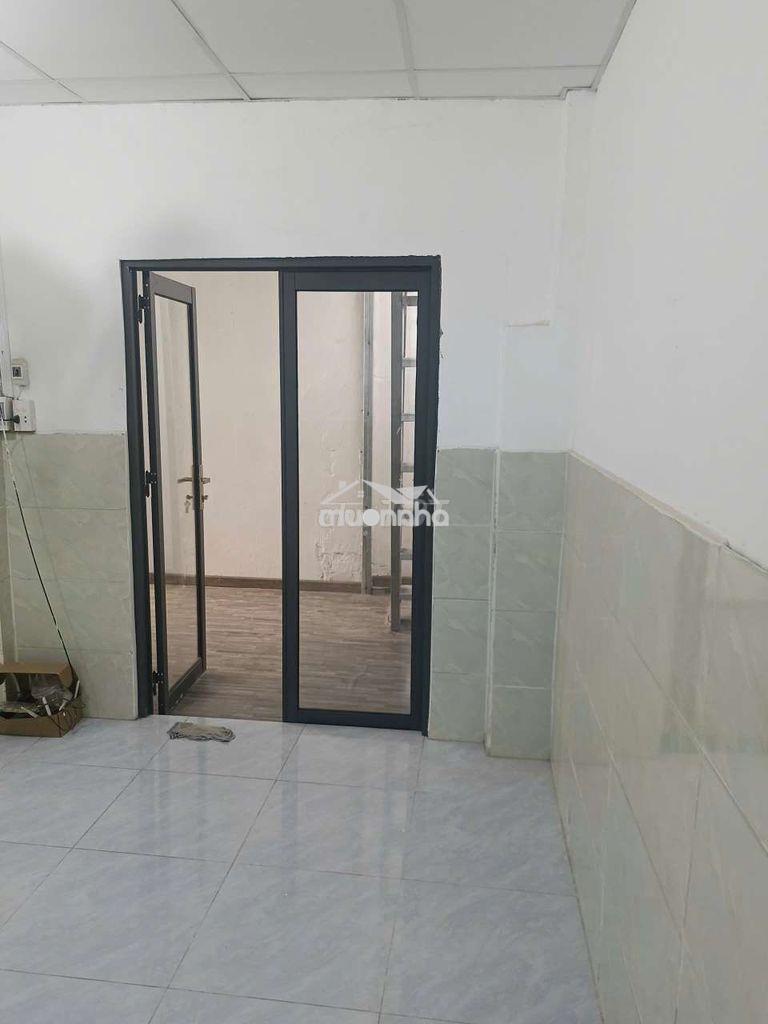 Rẻ nhanh còn kịp - 5tr 1 lầu 2pn - 1/ tân thành, gần âu cơ - 3