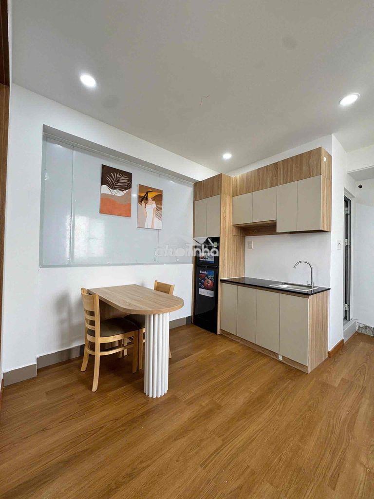Cho thuê 2 phòng ngủ, 1 phòng khách, diện tích rộng 55m2 - 4