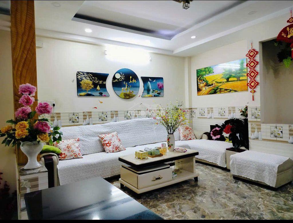 Cho thuê nhà 1 trệt 1 lừng 2 lầu 4 phòng ngủ, 4 wc, 5x12 m2 - 3