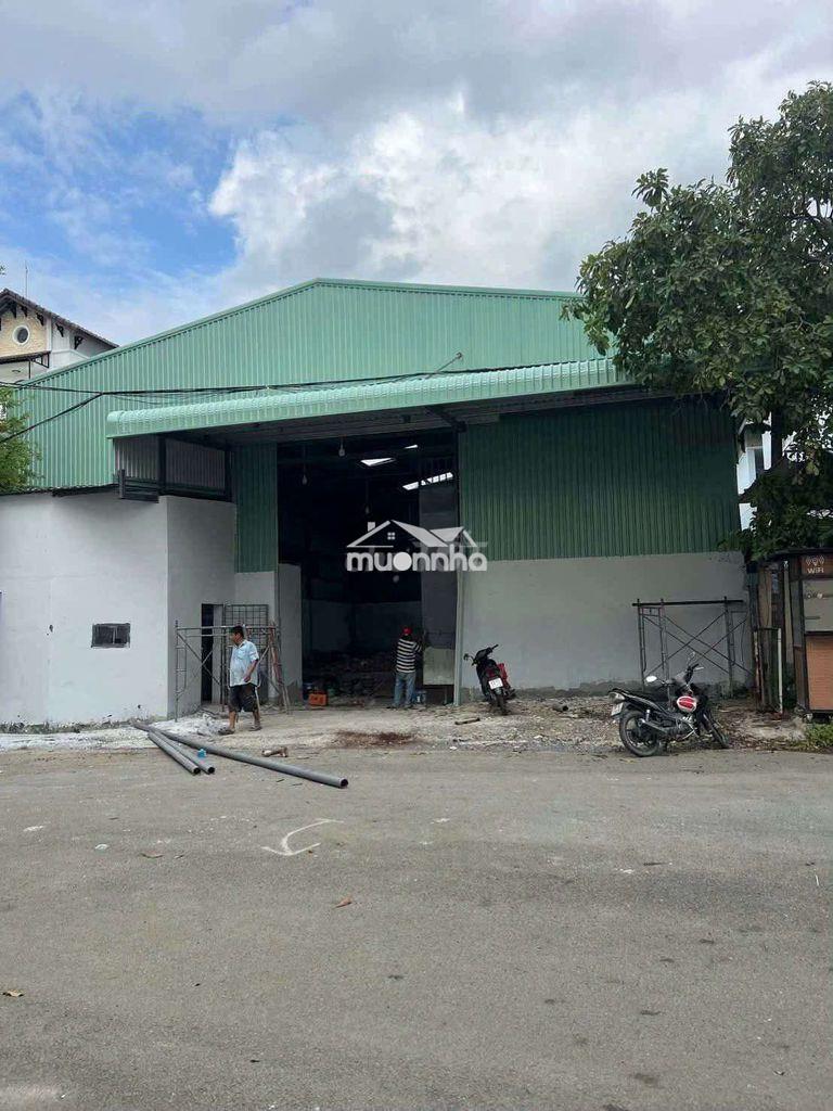 Xưởng định hoà có cẩu mặt tiền mỹ phước tân vạn 630m giá 30 triệu