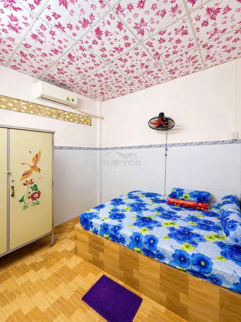 An phú đông 50 m2 , chỉ 2,x tỷ - 4