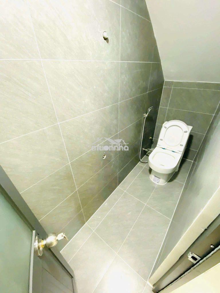 Q11- nhà 3 tầng - hẻm xe hơi - ông ích khiêm - giá chỉ 5 tỷ nhỉnh - 4