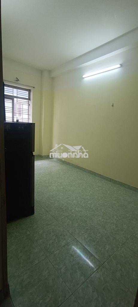 Phòng trọ giá rẻ đường thành thái 