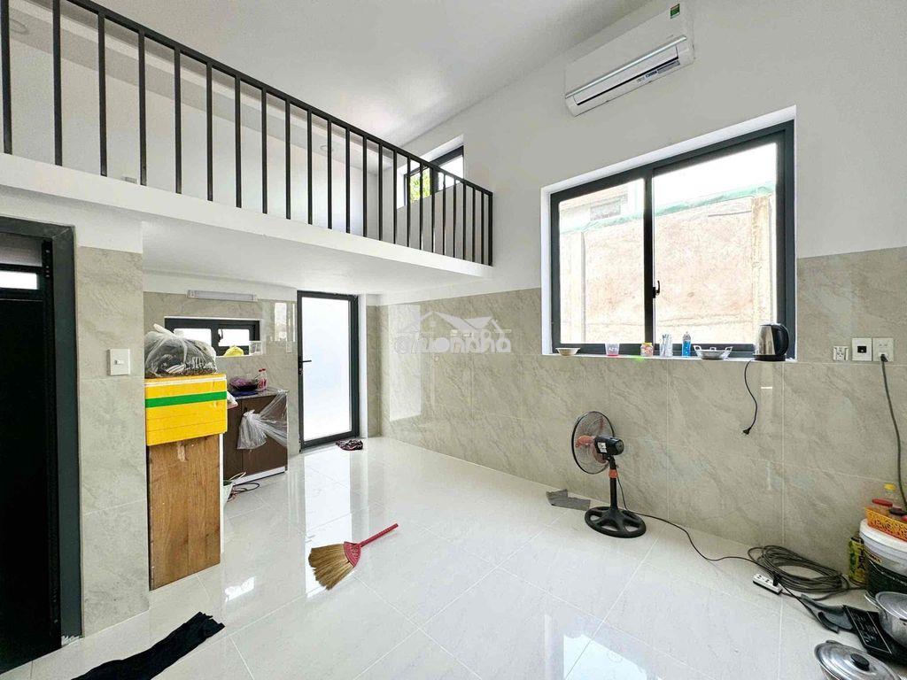 Cho thuê căn hộ duplex gần hutech, gtvt, uth… - 2