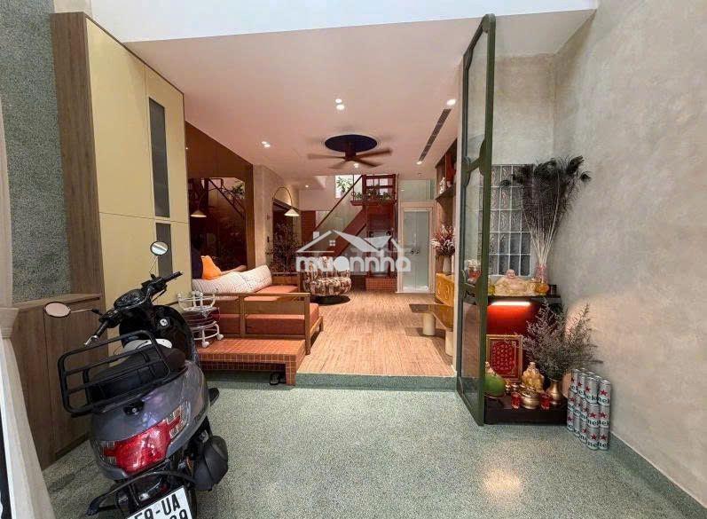 Hxh 7a thành thái - nhà chính chủ - 5 tầng thang máy, 40m2 ngang 4m.