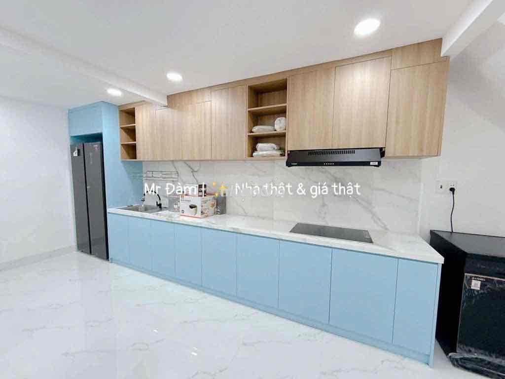 20m ra mặt đường - 4,2x14m full nội thất - nhà 3 tầng 3pn- 3wc - 4