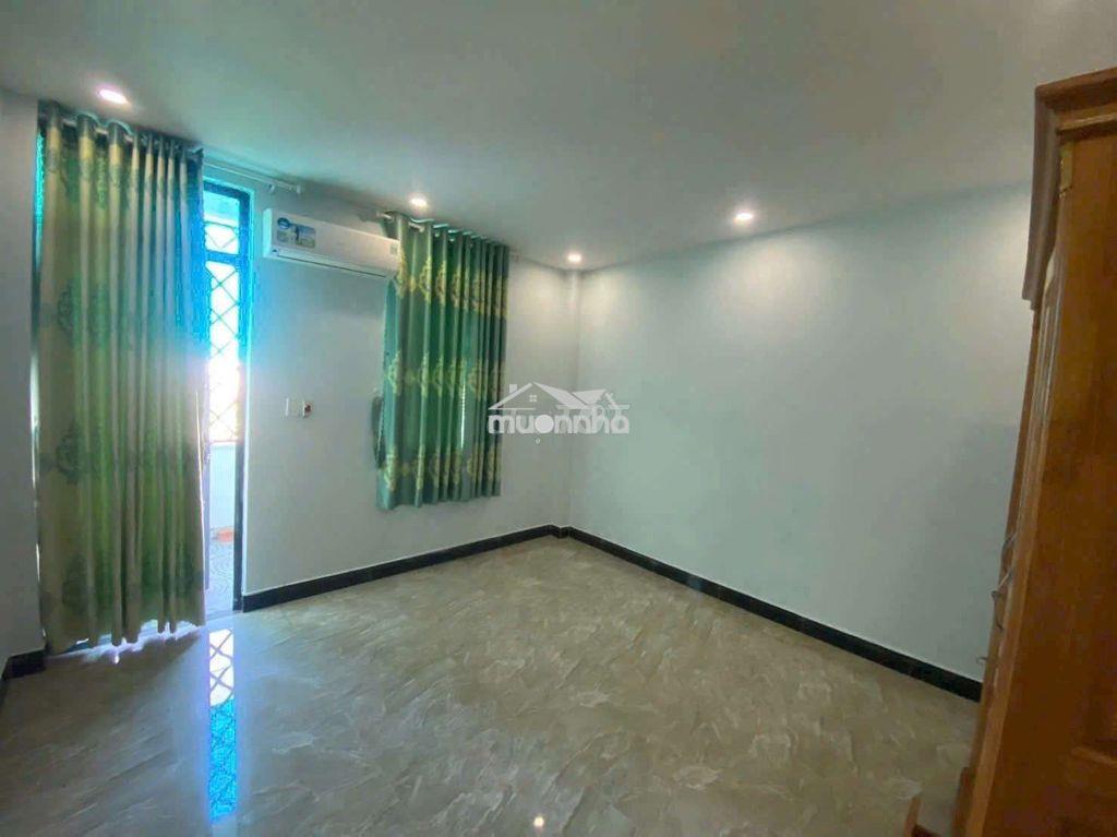 Cho thuê nhà 2 lầu 1 trệt 4pn 4wc khu đô thị phúc đạt phú lợi - 3