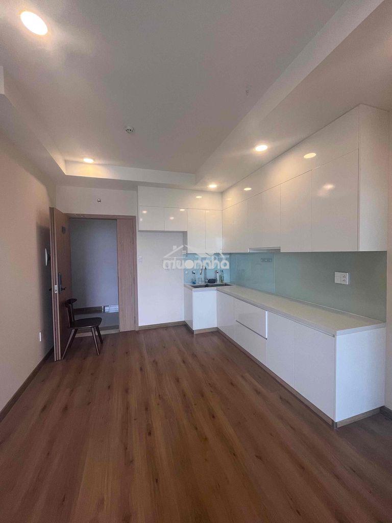 Cho thuê căn hộ 2 phòng, bancong, có máy lạnh tại quận 7 - 2