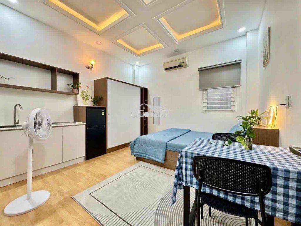 Chính chủ cho thuê phòng 98f lê lai gần chợ bến thành giá 5,9tr nt ạ - 3