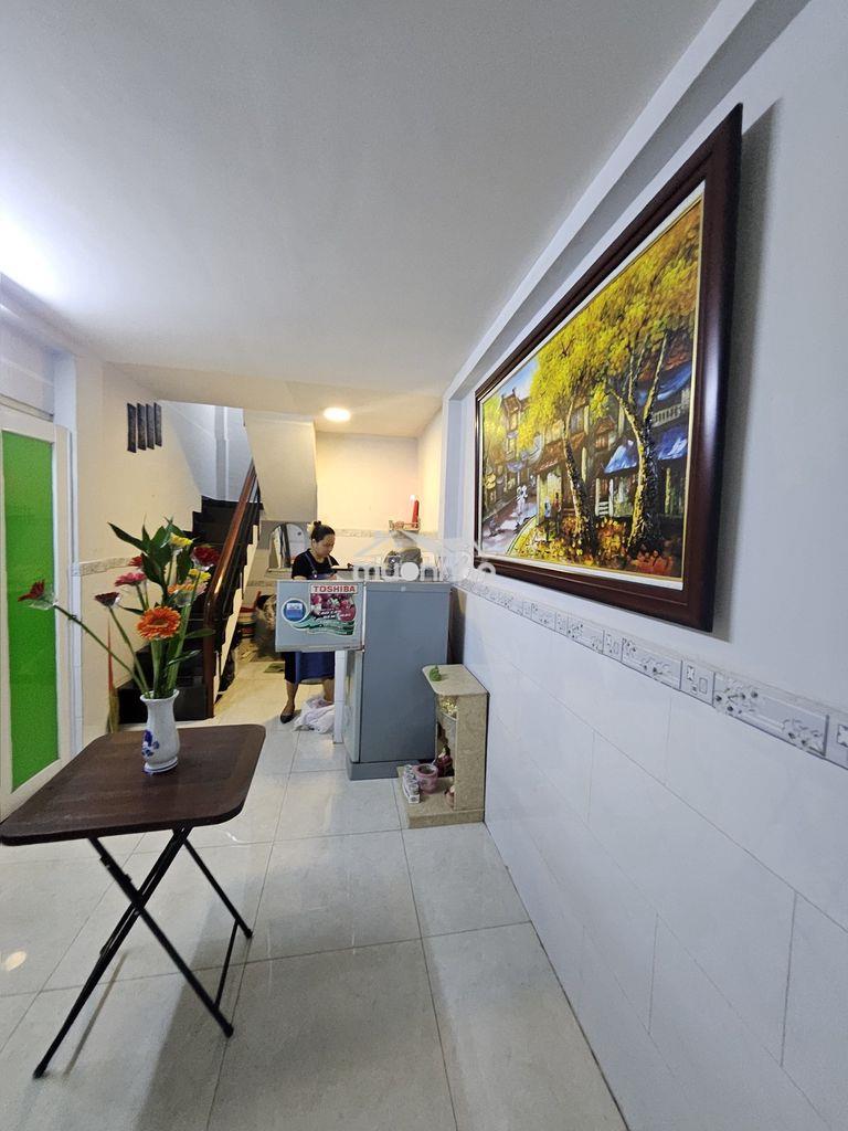 Nhà mới 2pn giá rẻ điện biên phủ quận 10