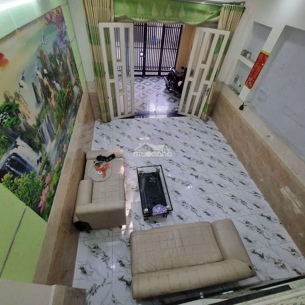 Cho thuê nhà nguyên căn 730 hương lộ 2 - 4 tầng - 4pn - 13.5 trieu - 2