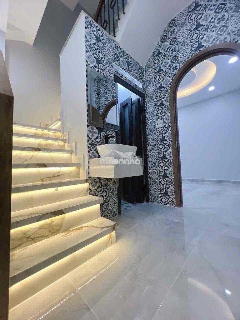 Nhà mới quận 4 - đoàn văn bơ - 4