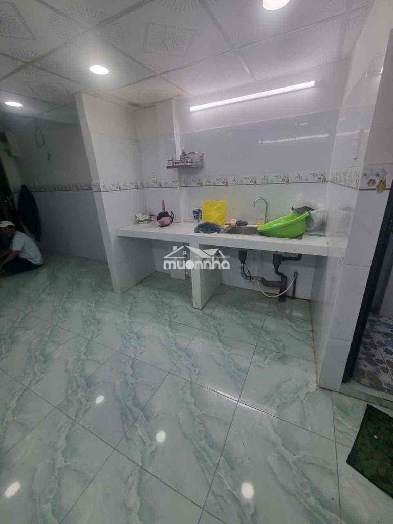Nhà mới 1 trệt 1 lửng 1 lầu, 2pn 3vs - ngay cầu kiệu q3 - 2