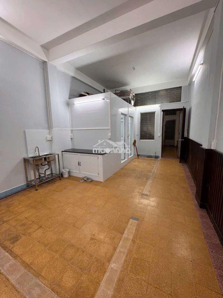 Cho thuê chungcư lầu 1 mt hồng bàngq5, 72m², lối đi riêng, thoáng mát - 3