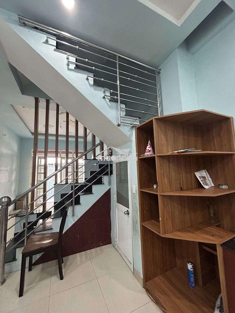 Nhà hxh 230 mã lò 4.5x12m 2 lầu 3pn 2 máy lạnh giá 13 triệu - 2