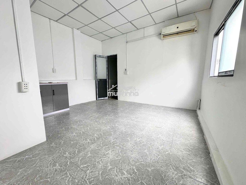 Studio full nội thất ở được 2-3 người gần cầu vượt cây gõ - 3