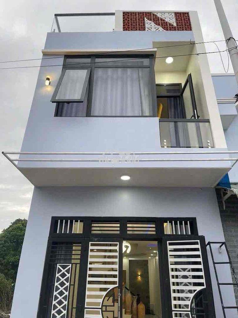 Nhà trệt 1 lầu kdc đồng bộ gần ngã tư hoà lân giá chỉ 4.3tỷ