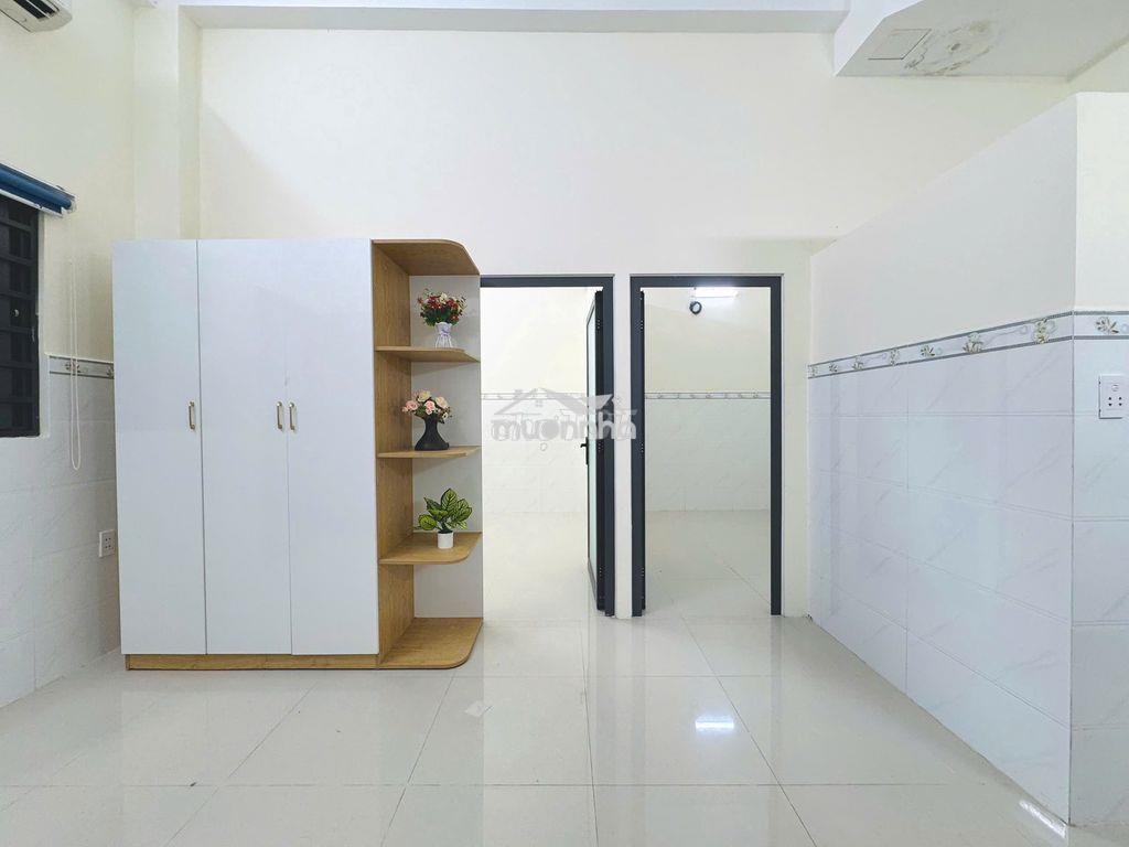 Căn hộ 2 phòng ngủ - 1 phòng khách - free xe - gần đh công nghiệp - 3