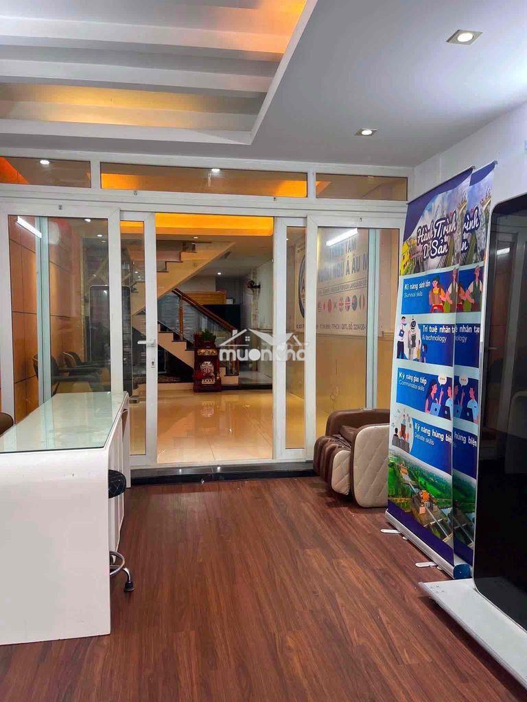 Nhà nguyên căn 2 lầu, 5x18m, 4pn, vị trí đẹp, giá 18tr tl - 2