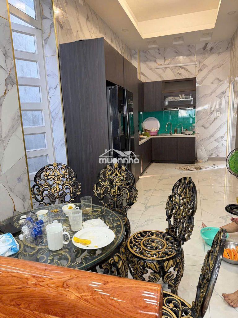 Nhà 3 lầu, ngang 6.6m đ nguyễn du, gần chợ dĩ an 1,. - 4