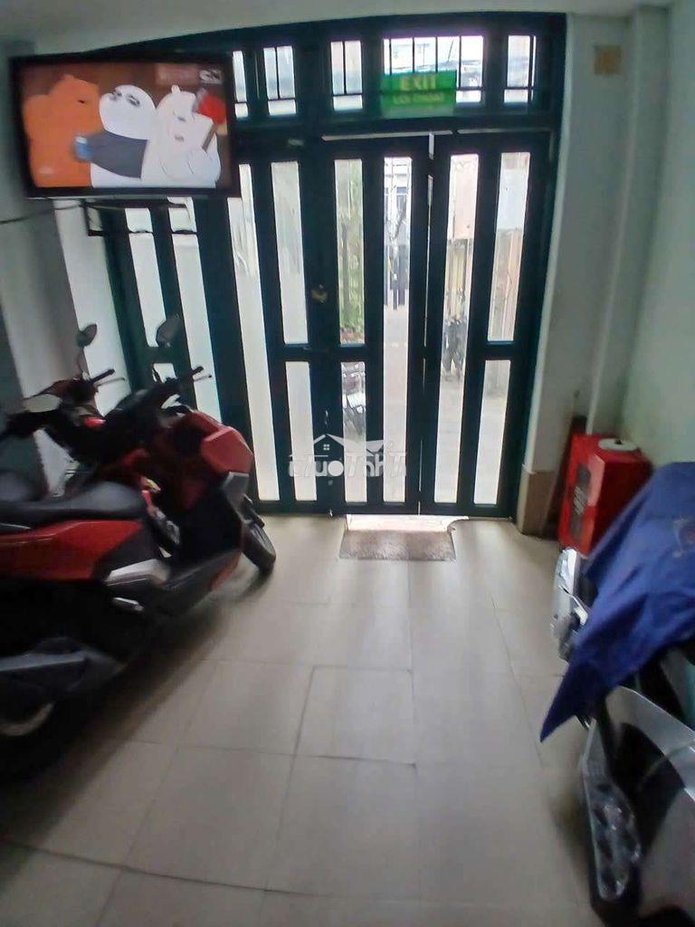 Tòa nhà chdv q10 , đầy đủ công năng - 2