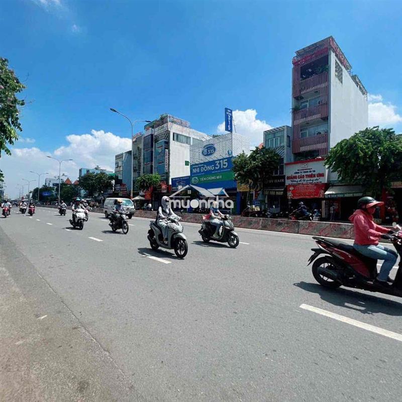 Chính chủ bán mặt tiền lê trọng tấn