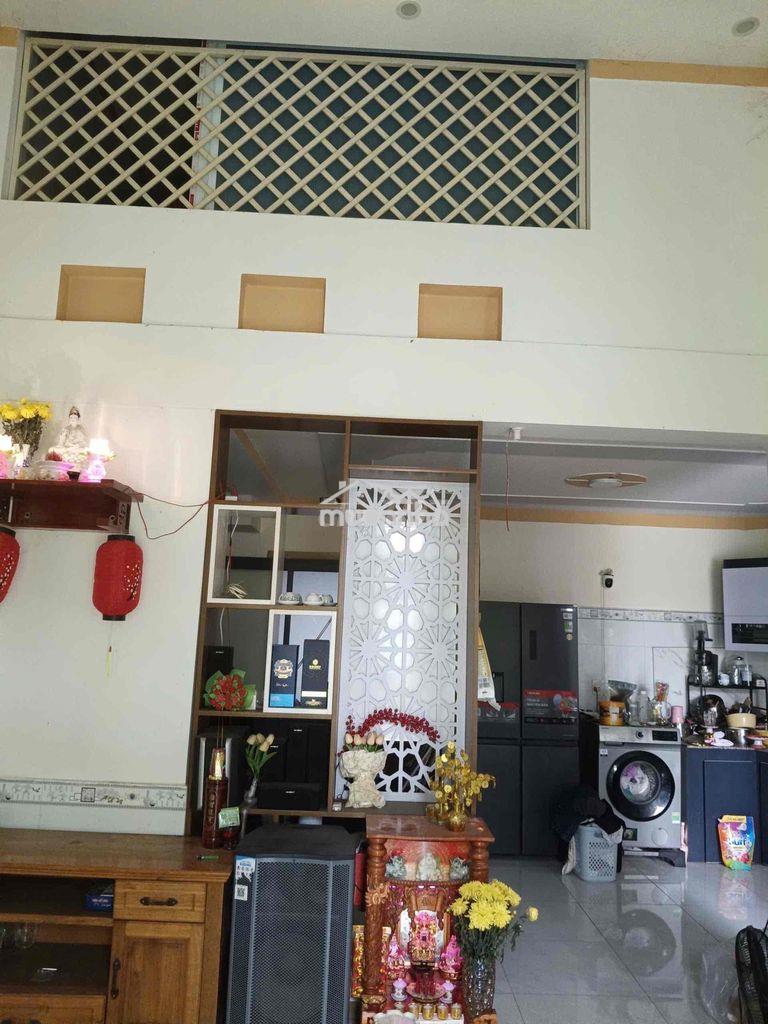 Cho thuê 1 trệt 1 lững 3pn gần chợ phường hóa an.