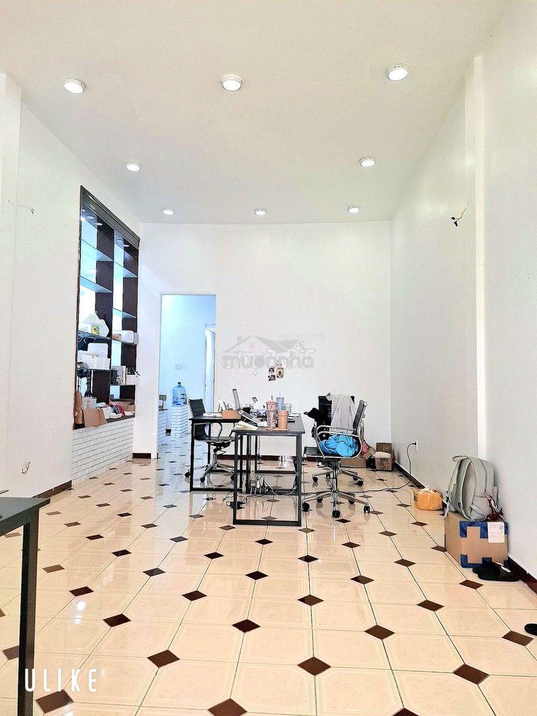Bán nhanh căn hộ mới, 90m2, nguyễn văn giai, p đakao, q1, giá 7,2 tỷ,